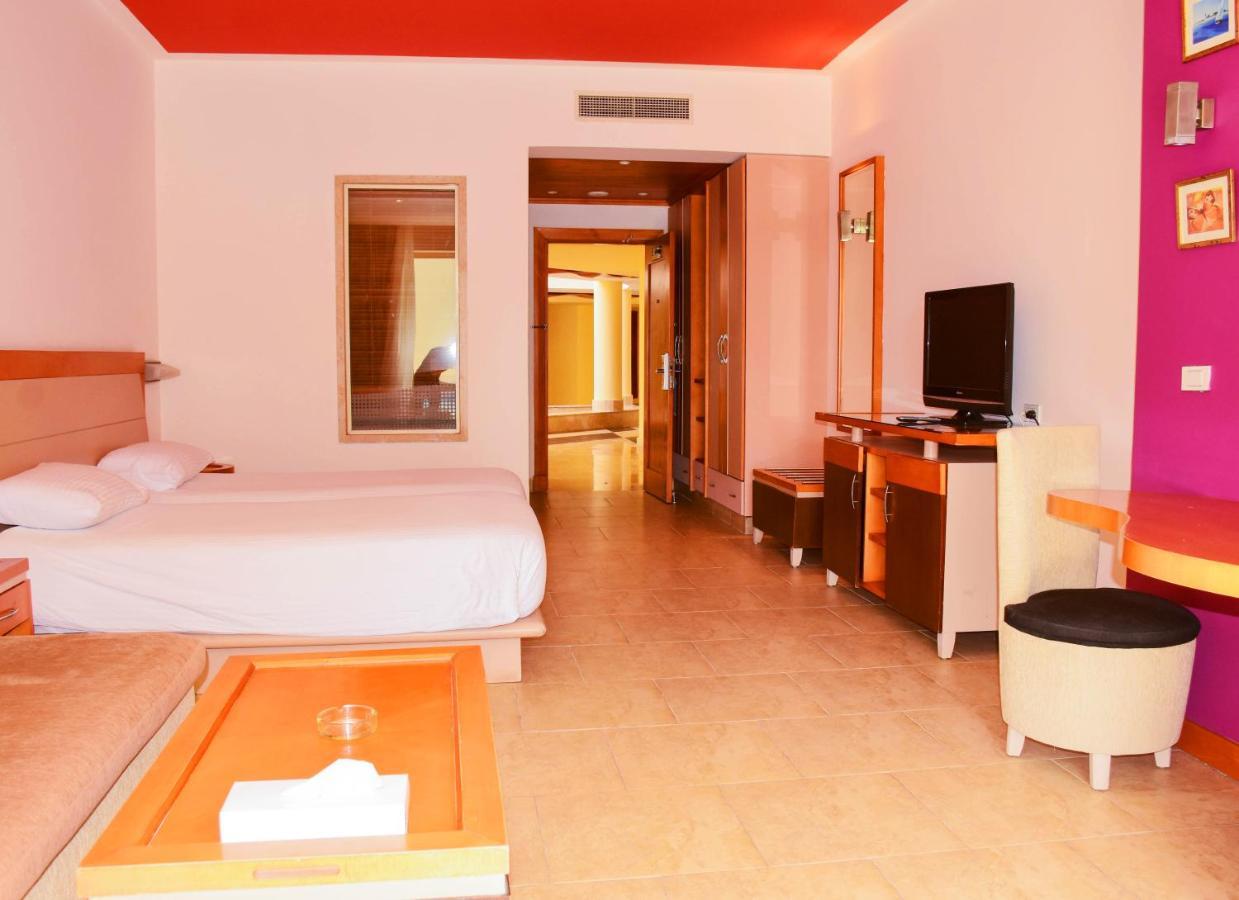 Barcelo Tiran Sharm Hotel Exterior foto